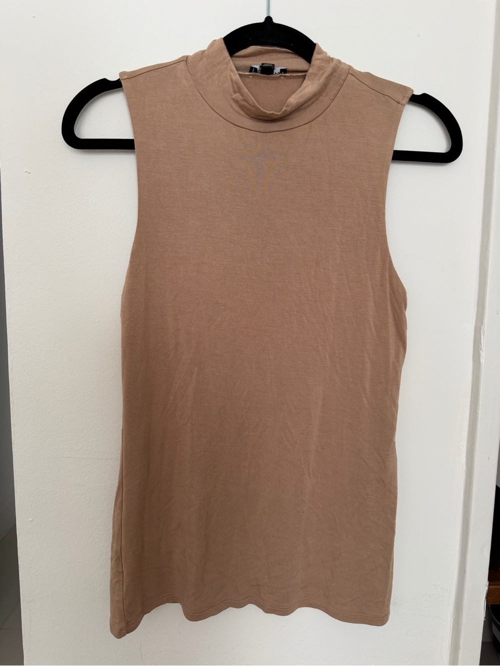 Express Sleeveless Mock Neck Tank Top in Taupe Brown